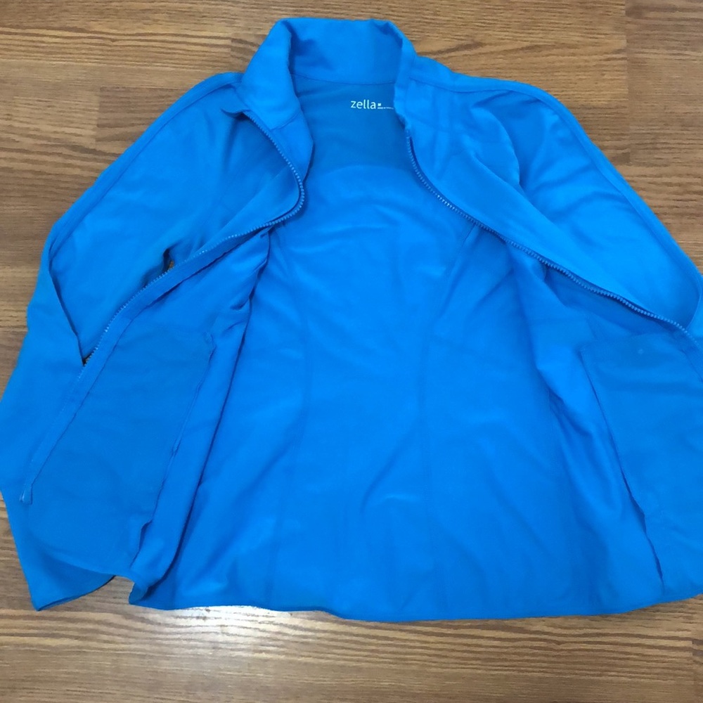 Zella athletic jacket size medium - Picture 9 of 13